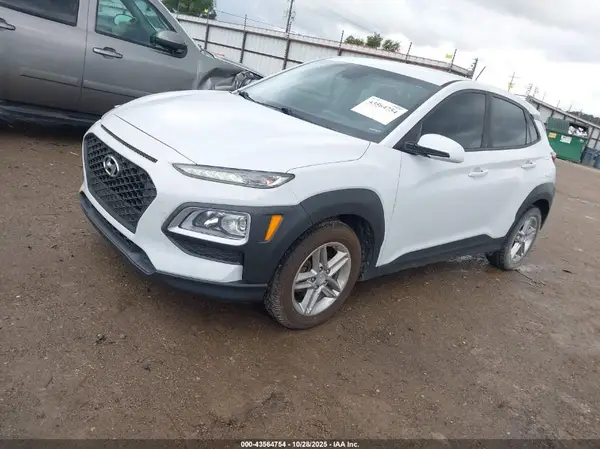 KM8K12AA3KU321885 2019 HYUNDAI KONA - Image 2