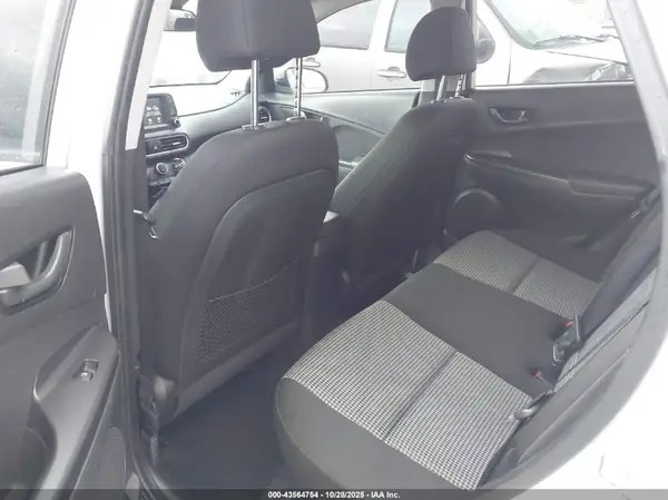 KM8K12AA3KU321885 2019 HYUNDAI KONA - Image 8