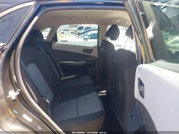 KM8K12AA3KU339061 2019 HYUNDAI KONA - Image 8