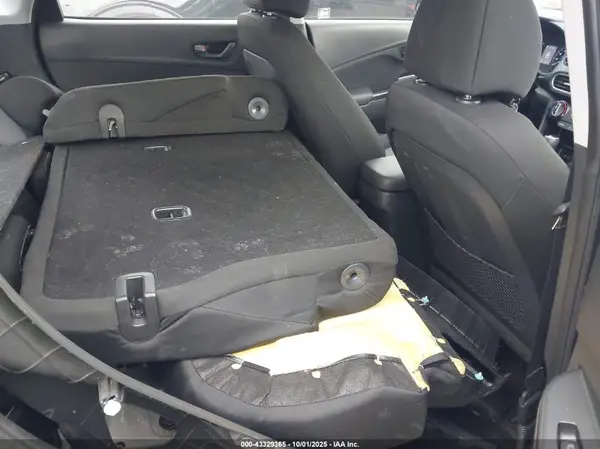 KM8K12AA3LU443700 2020 HYUNDAI KONA - Image 8