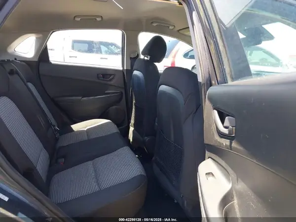 KM8K12AA3LU452669 2020 HYUNDAI KONA - Image 8