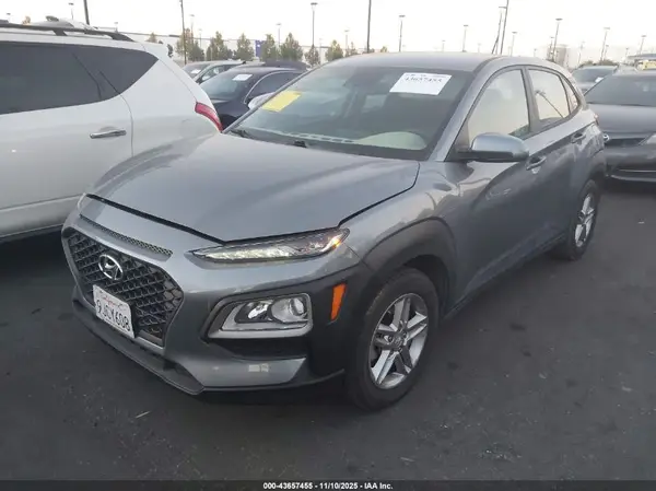 KM8K12AA3MU644594 2021 HYUNDAI KONA - Image 2