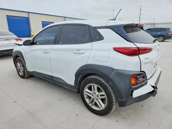 KM8K12AA3MU657720 2021 HYUNDAI KONA - Image 2