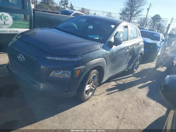 KM8K12AA3MU661475 2021 HYUNDAI KONA - Image 2