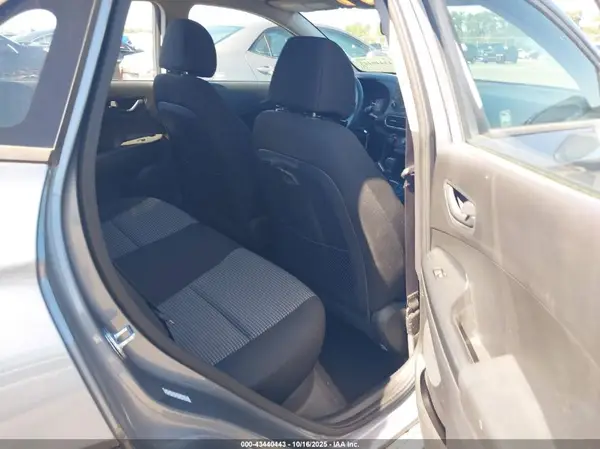KM8K12AA4JU067408 2018 HYUNDAI KONA - Image 8