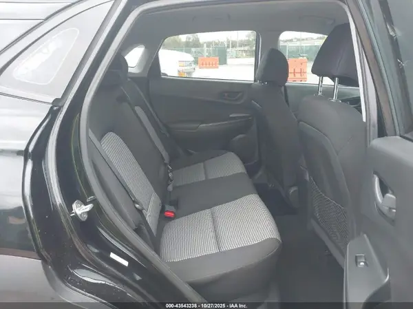 KM8K12AA4KU223996 2019 HYUNDAI KONA - Image 8