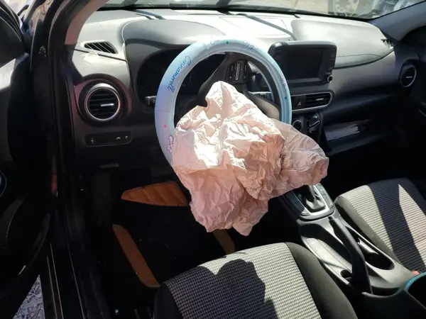 KM8K12AA4KU227675 2019 HYUNDAI KONA - Image 8