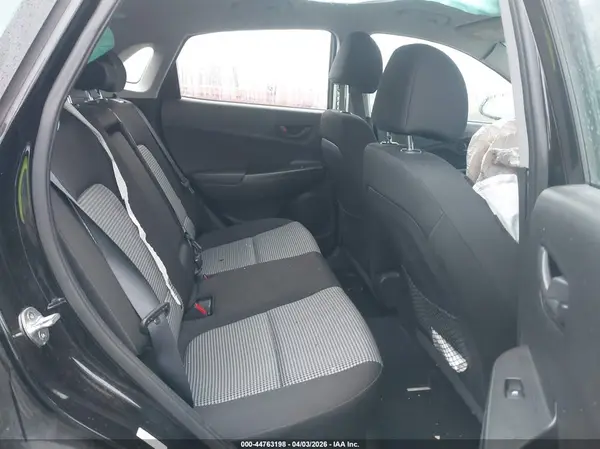 KM8K12AA4KU339313 2019 HYUNDAI KONA - Image 8
