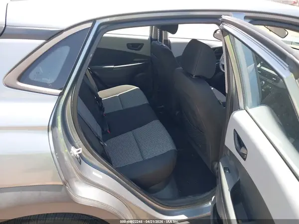 KM8K12AA4KU379276 2019 HYUNDAI KONA - Image 8