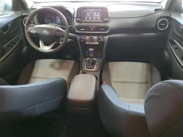 KM8K12AA4MU606131 2021 HYUNDAI KONA - Image 8