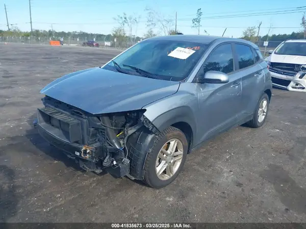 KM8K12AA4MU642367 2021 HYUNDAI KONA - Image 2