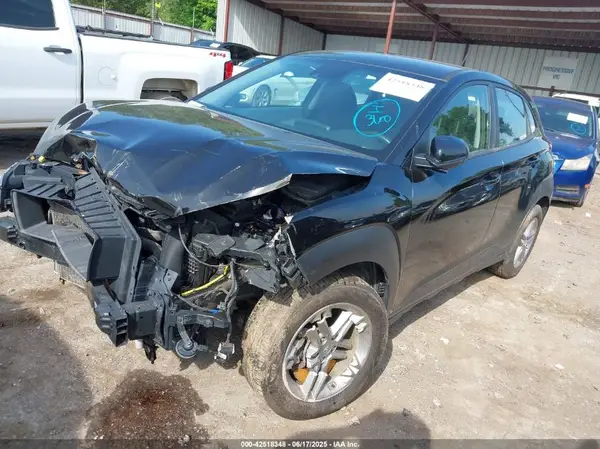 KM8K12AA4MU645995 2021 HYUNDAI KONA - Image 2