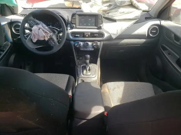 KM8K12AA4MU666877 2021 HYUNDAI KONA - Image 8