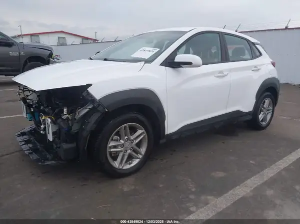 KM8K12AA4MU711655 2021 HYUNDAI KONA - Image 2