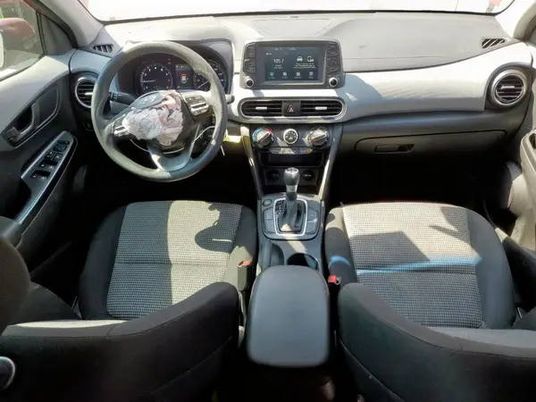 KM8K12AA4MU745868 2021 HYUNDAI KONA - Image 8