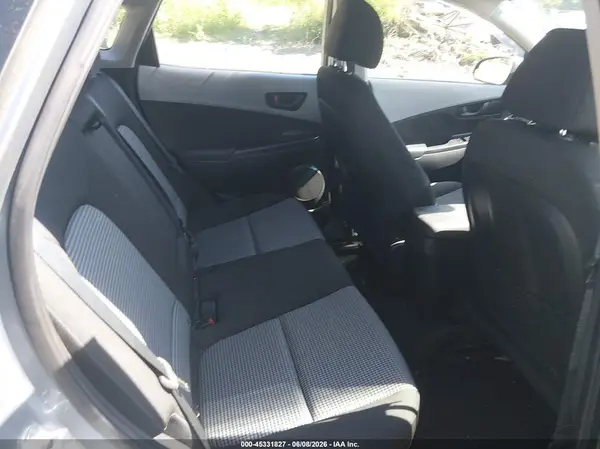 KM8K12AA5JU174113 2018 HYUNDAI KONA - Image 8