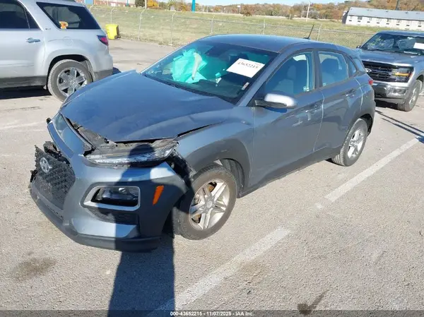 KM8K12AA5KU209640 2019 HYUNDAI KONA - Image 2
