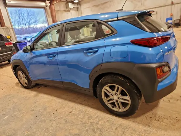 KM8K12AA5KU267201 2019 HYUNDAI KONA - Image 2