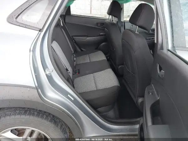 KM8K12AA5KU276349 2019 HYUNDAI KONA - Image 8