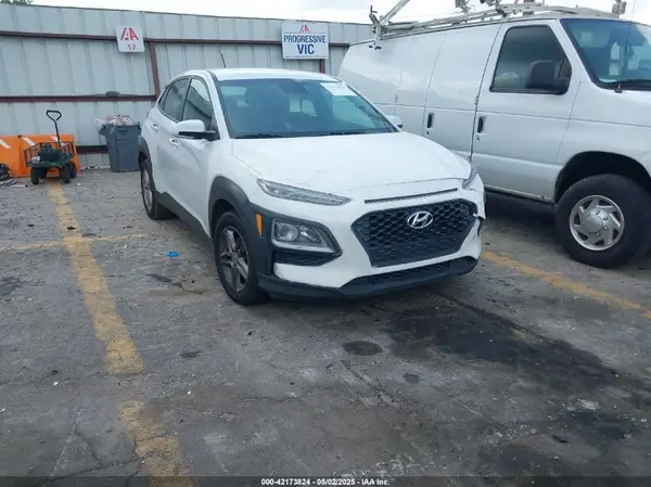 KM8K12AA5MU642460 2021 HYUNDAI KONA - Image 1