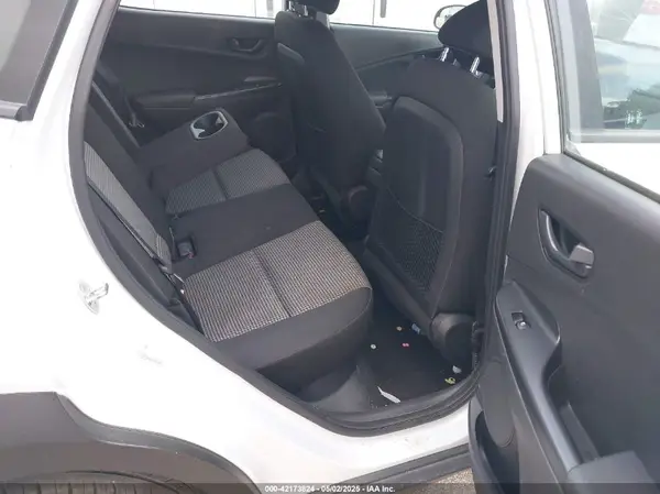 KM8K12AA5MU642460 2021 HYUNDAI KONA - Image 8