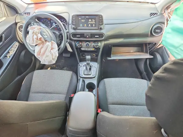 KM8K12AA5MU663566 2021 HYUNDAI KONA - Image 8