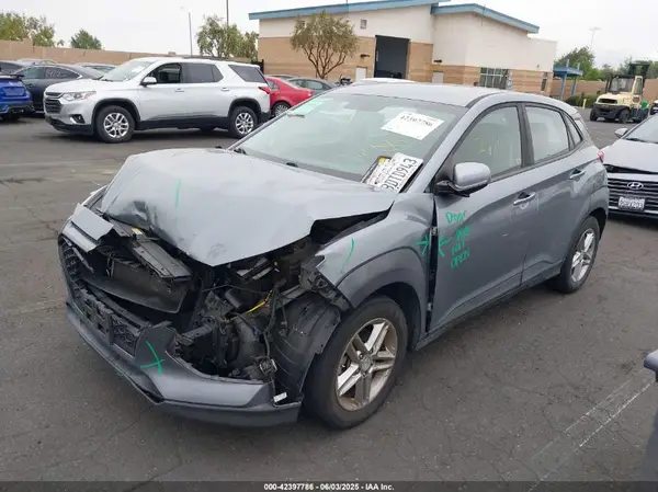 KM8K12AA6JU090821 2018 HYUNDAI KONA - Image 2