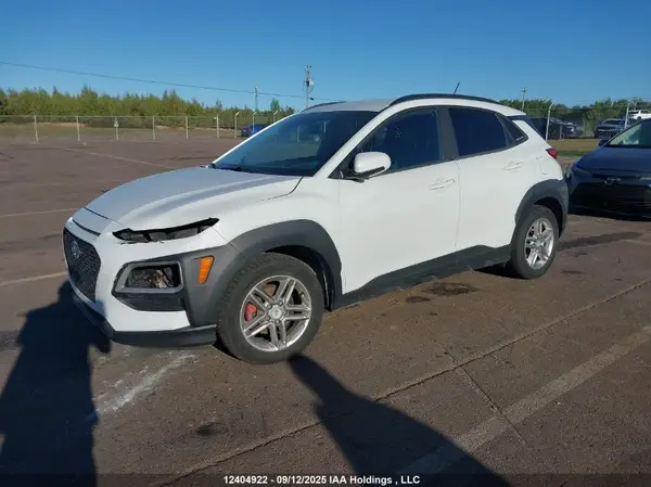 KM8K12AA6JU128113 2018 HYUNDAI KONA - Image 2