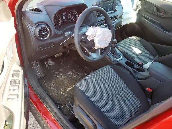 KM8K12AA6JU174038 2018 HYUNDAI KONA - Image 8