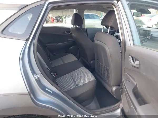 KM8K12AA6KU203930 2019 HYUNDAI KONA - Image 8
