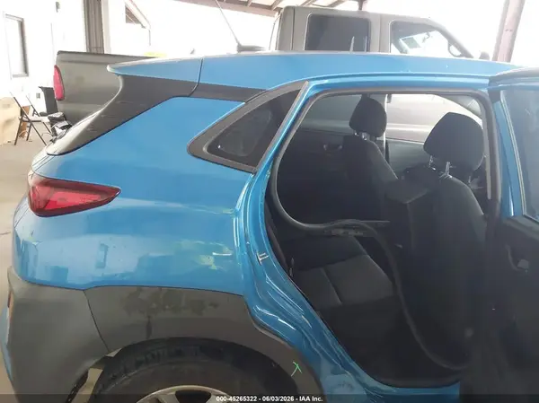 KM8K12AA6KU326725 2019 HYUNDAI KONA - Image 8