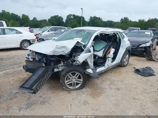 KM8K12AA6MU606910 2021 HYUNDAI KONA - Image 2