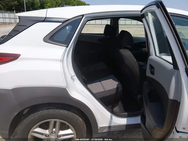 KM8K12AA6MU641396 2021 HYUNDAI KONA - Image 8