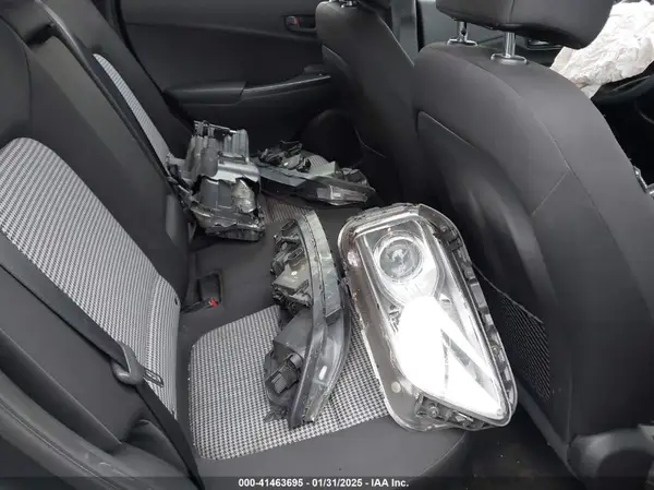 KM8K12AA6MU661440 2021 HYUNDAI KONA - Image 8