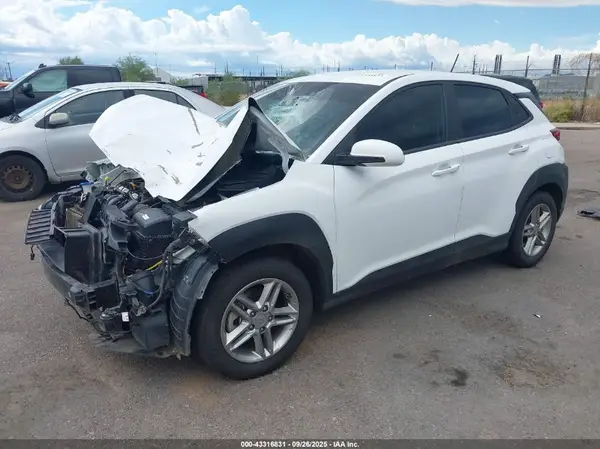 KM8K12AA6MU741143 2021 HYUNDAI KONA - Image 2