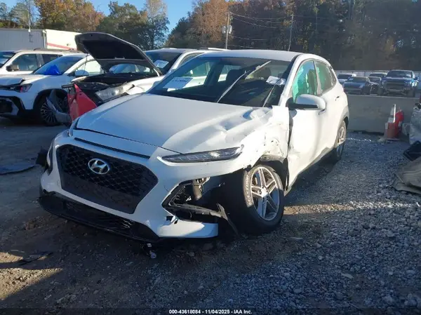 KM8K12AA7JU175845 2018 HYUNDAI KONA - Image 2