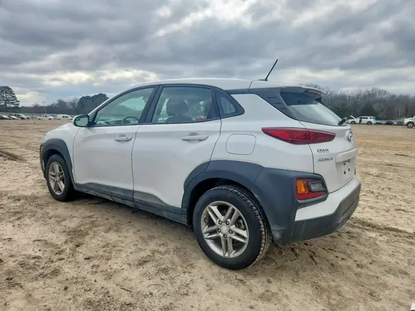 KM8K12AA7JU183315 2018 HYUNDAI KONA - Image 2