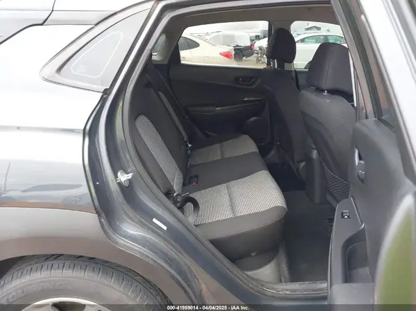 KM8K12AA7KU221448 2019 HYUNDAI KONA - Image 8