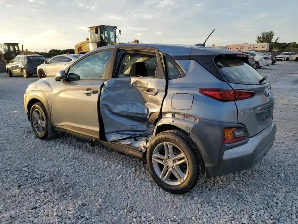 KM8K12AA7KU257740 2019 HYUNDAI KONA - Image 2