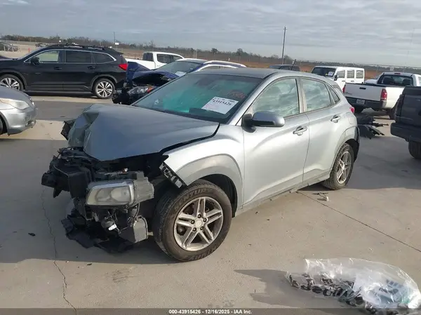 KM8K12AA7LU415849 2020 HYUNDAI KONA - Image 2
