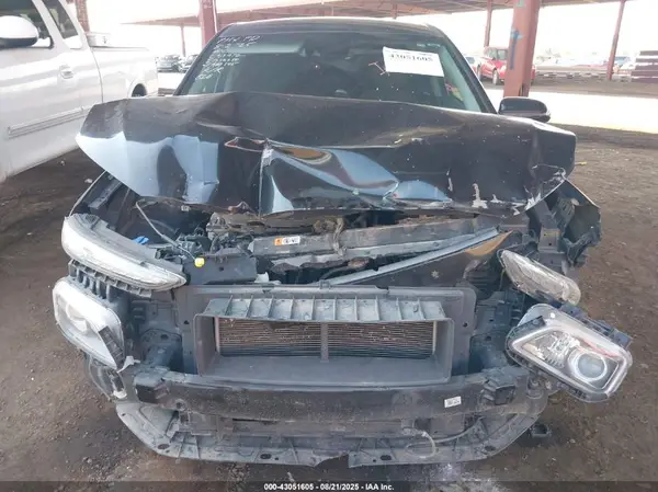 2020 HYUNDAI KONA IAAI lot 43051605 auction photo 6