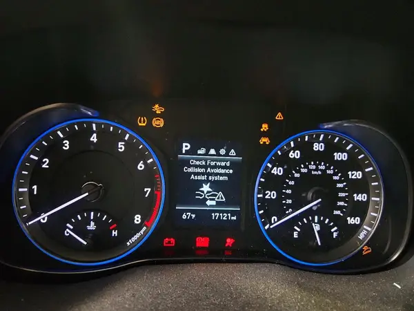 KM8K12AA7LU573026 2020 HYUNDAI KONA - Image 8