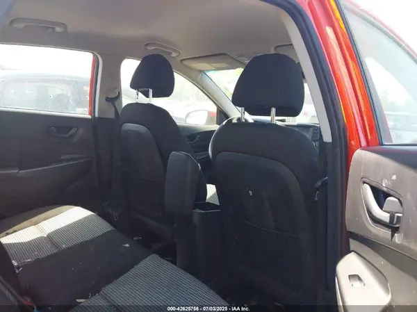 KM8K12AA7LU584222 2020 HYUNDAI KONA - Image 8