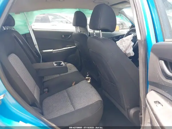 KM8K12AA7MU638040 2021 HYUNDAI KONA - Image 8