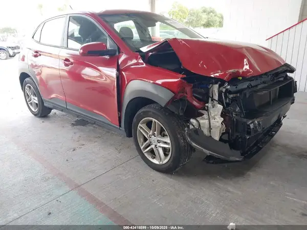 KM8K12AA7MU642573 2021 HYUNDAI KONA - Image 1