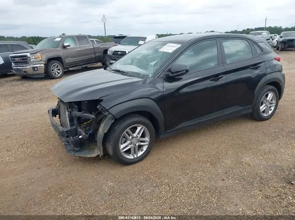 KM8K12AA7MU665321 2021 HYUNDAI KONA - Image 2