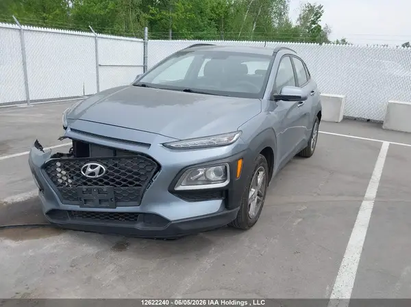 KM8K12AA8JU110891 2018 HYUNDAI KONA - Image 2