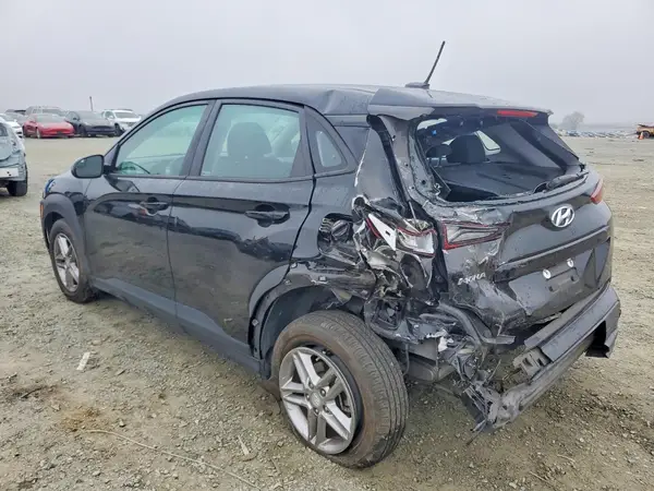 KM8K12AA8JU175644 2018 HYUNDAI KONA - Image 2
