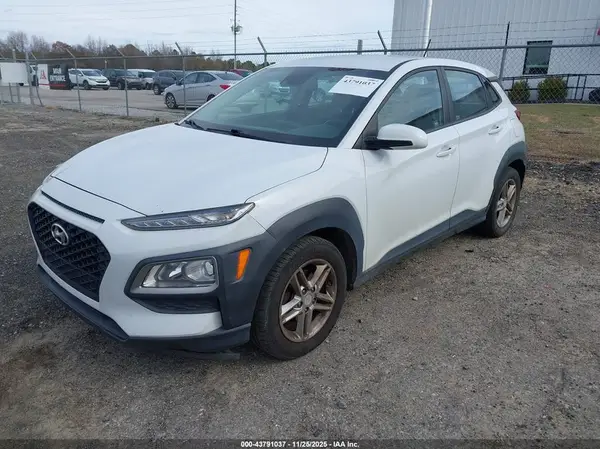 KM8K12AA8KU254605 2019 HYUNDAI KONA - Image 2