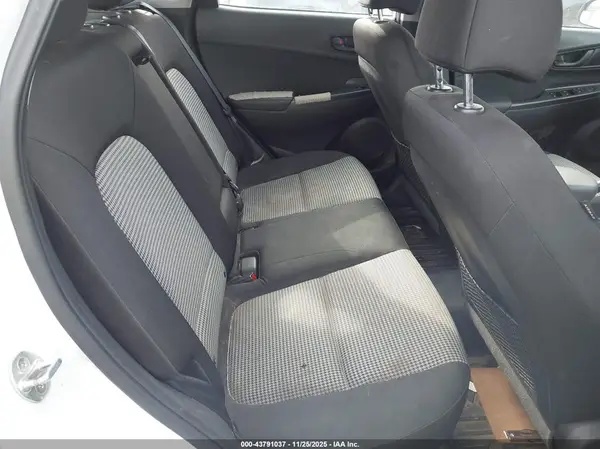 KM8K12AA8KU254605 2019 HYUNDAI KONA - Image 8